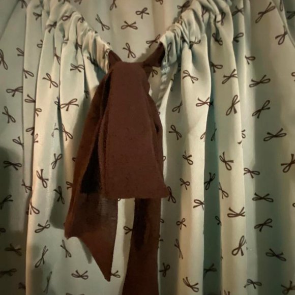 GORGEOUS TOP - Picture 3 of 3